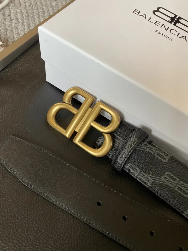 Balenciaga belt