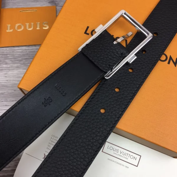 Louis Vuitton belt