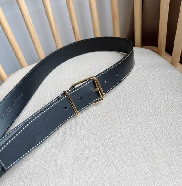 Burberry belt