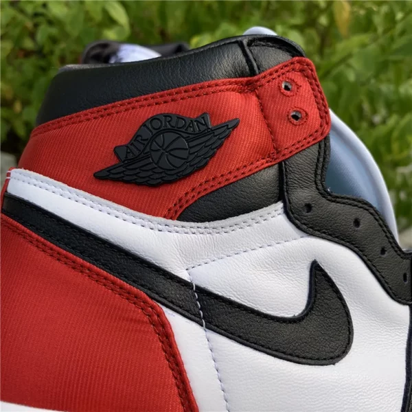 Air Jordan 1 Satin WMNS Black Toe - 2019-08-14 - Replica shoes