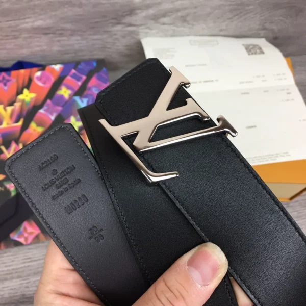 Louis Vuitton belt