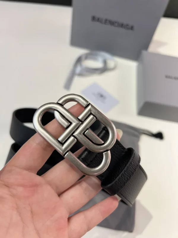 Balenciaga belt