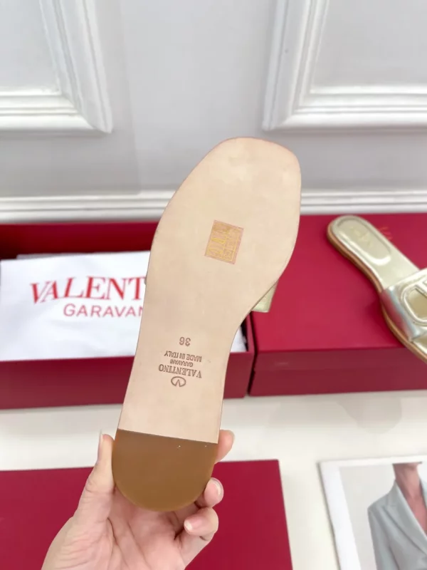 Valentino shoes - Reps shoes