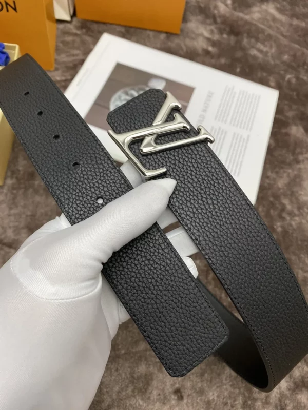 Louis Vuitton belt