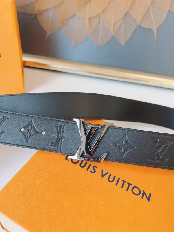 Louis Vuitton belt