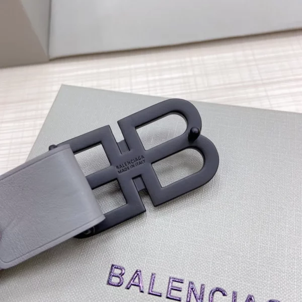 Balenciaga belt