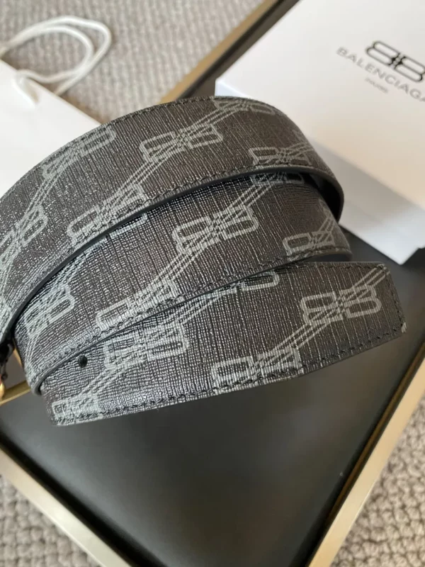 Balenciaga belt