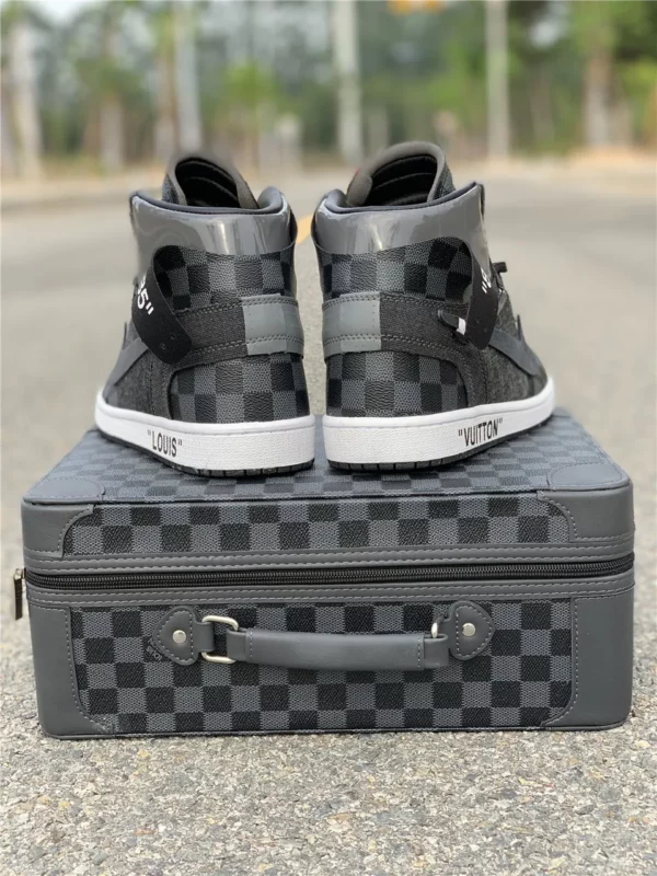 OFF-WHITE x LV x Air Jordan 1 - 2018-11-06 - Replica shoes