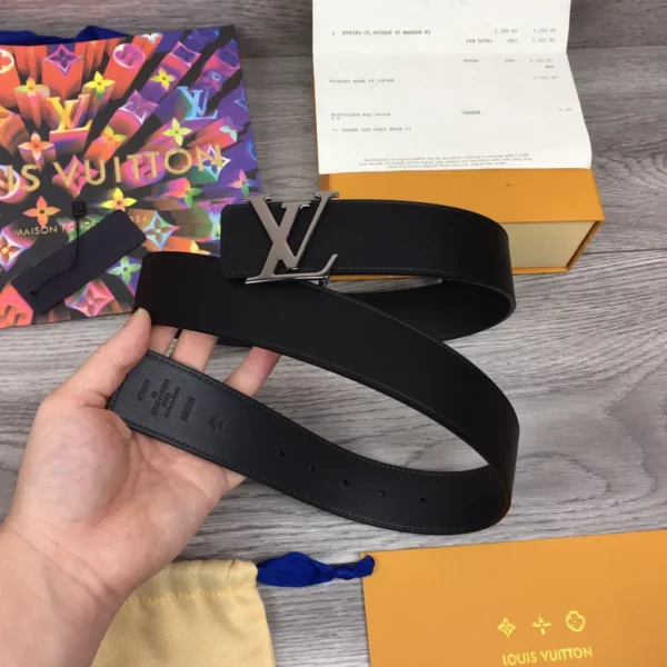 Louis Vuitton belt