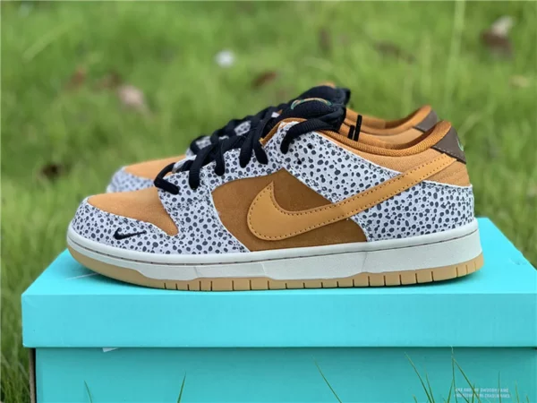 Nike SB Dunk Low Safari - Replica shoes