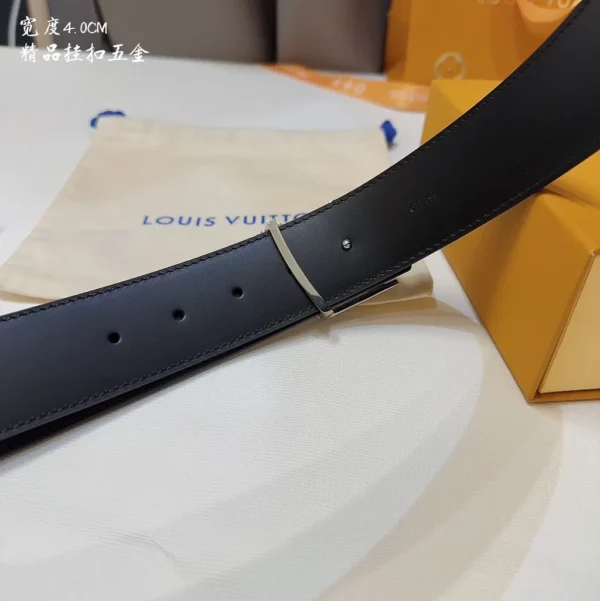 Louis Vuitton belt