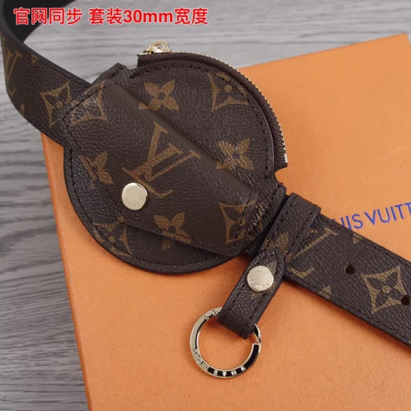 Louis Vuitton belt