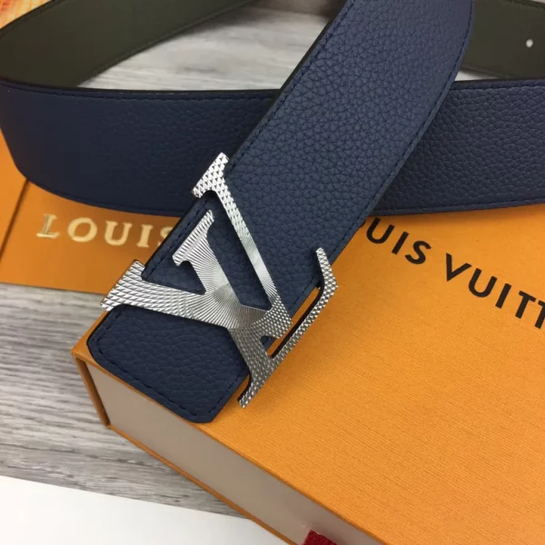 Louis Vuitton belt