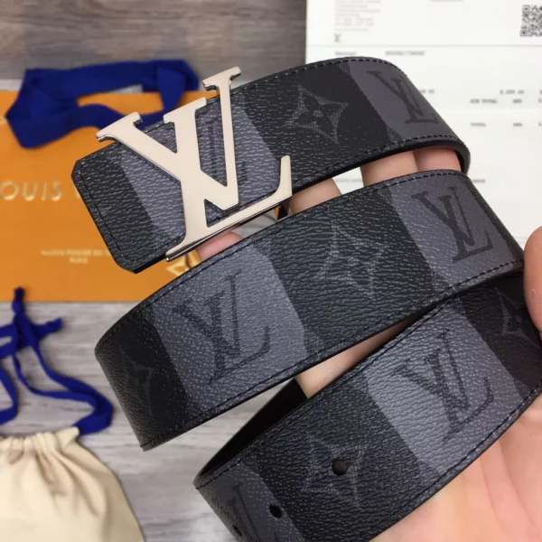 Louis Vuitton belt