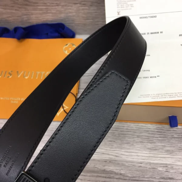 Louis Vuitton belt