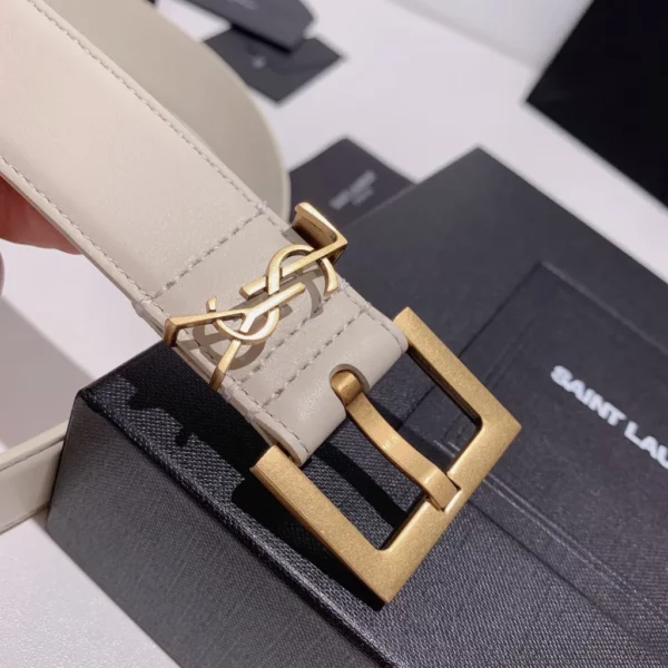 Saint Laurent belt