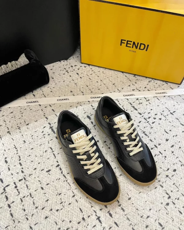 Fendi shoes - Replica shoes