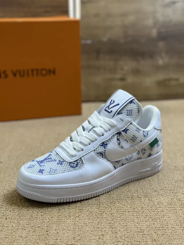 Louis Vuitton shoes - rep shoes