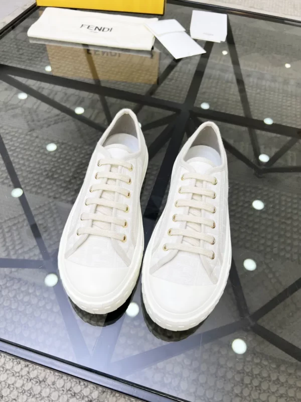 Fendi shoes - Replica shoes