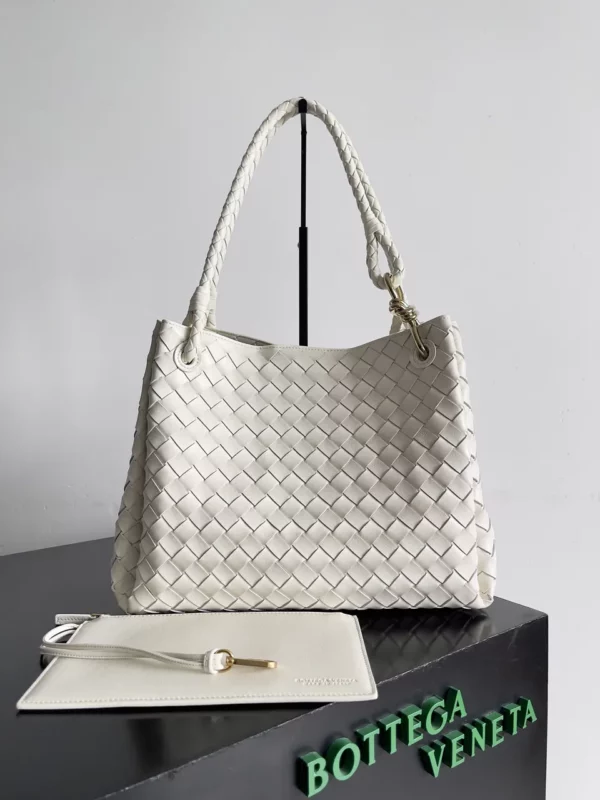 Bottega Veneta bag - replica bags