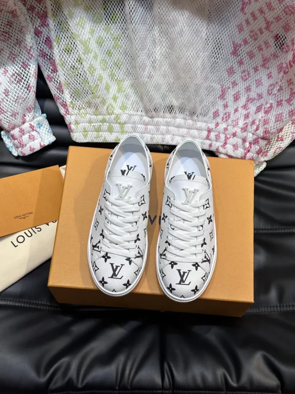 Louis Vuitton shoes - rep shoes