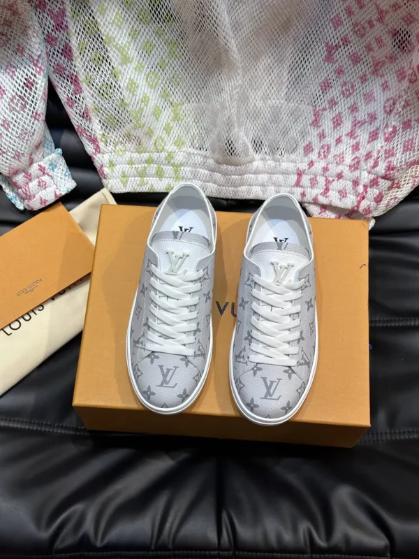 Louis Vuitton shoes - rep shoes