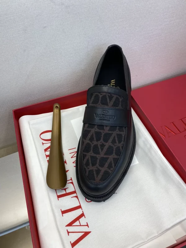 Valentino shoes - rep shoes