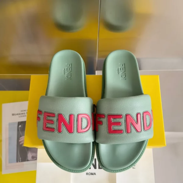 Fendi shoes - Replica shoes