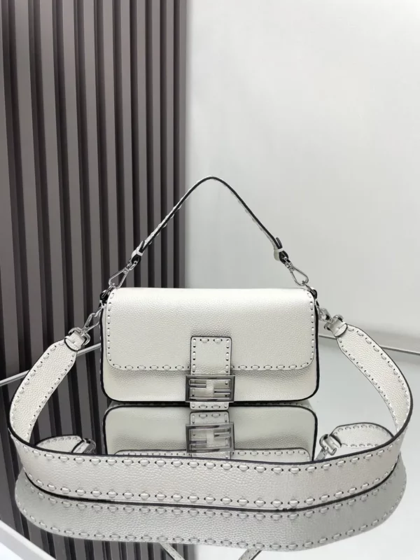 Fendi bag - rep bags