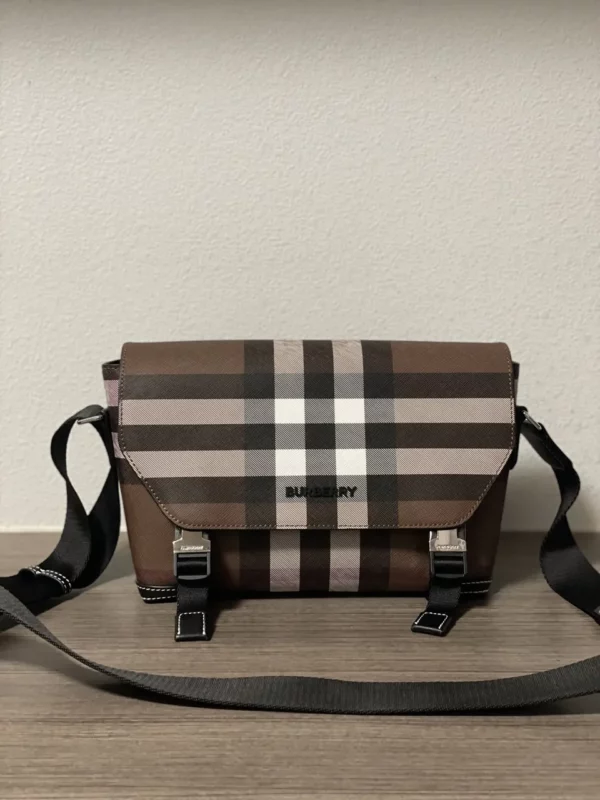 Burberry bag - replica bags