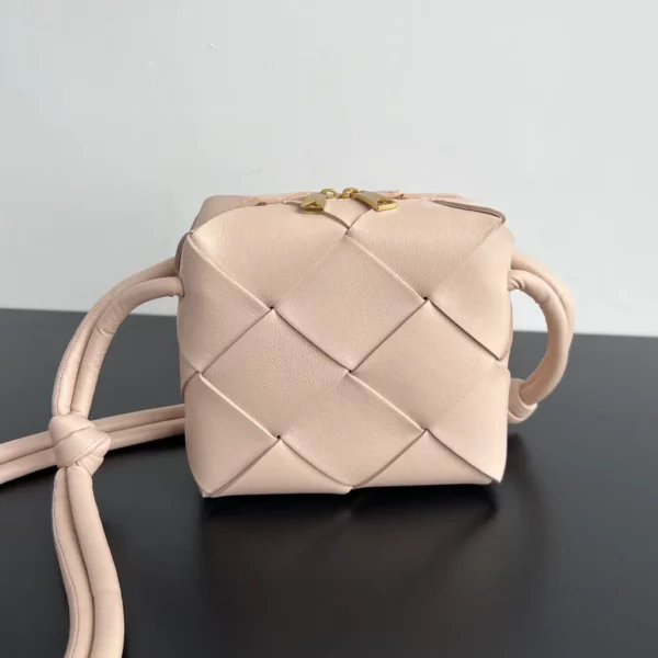 Bottega Veneta bag - replica bags