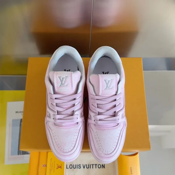 Louis Vuitton shoes - rep shoes