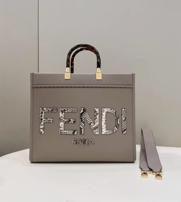 Fendi bag - rep bags