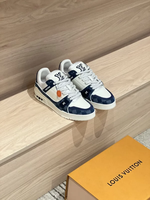 Louis Vuitton shoes - rep shoes