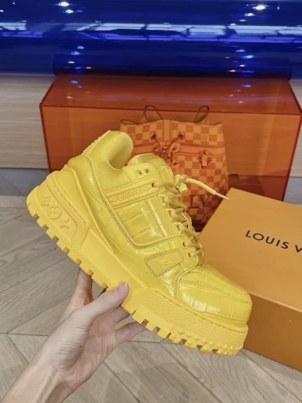 Louis Vuitton shoes - rep shoes