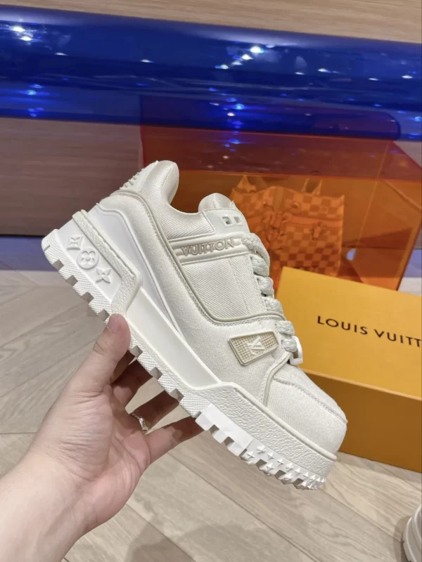 Louis Vuitton shoes - rep shoes