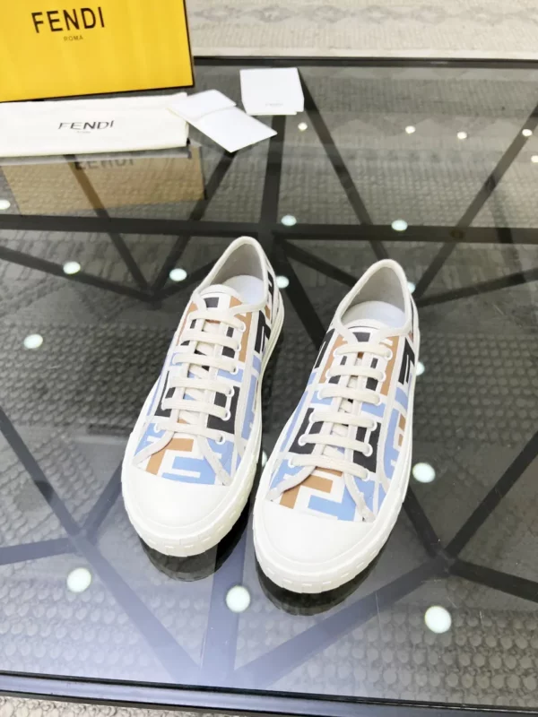 Fendi shoes - Replica shoes