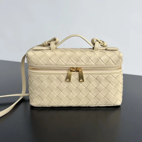 Bottega Veneta bag - replica bags