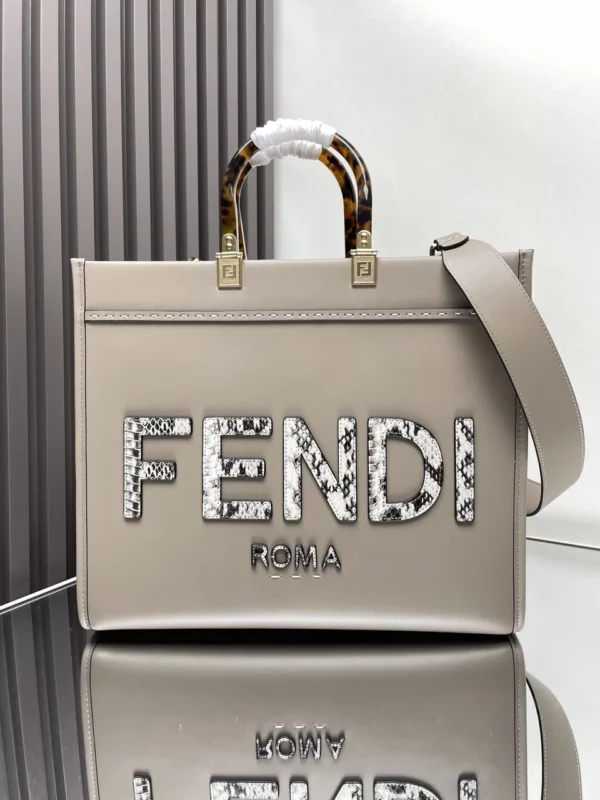 Fendi bag - rep bags