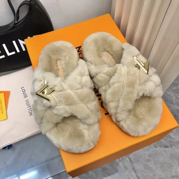 Louis Vuitton shoes - rep shoes