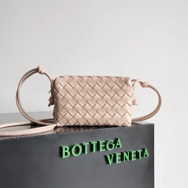 Bottega Veneta bag - replica bags