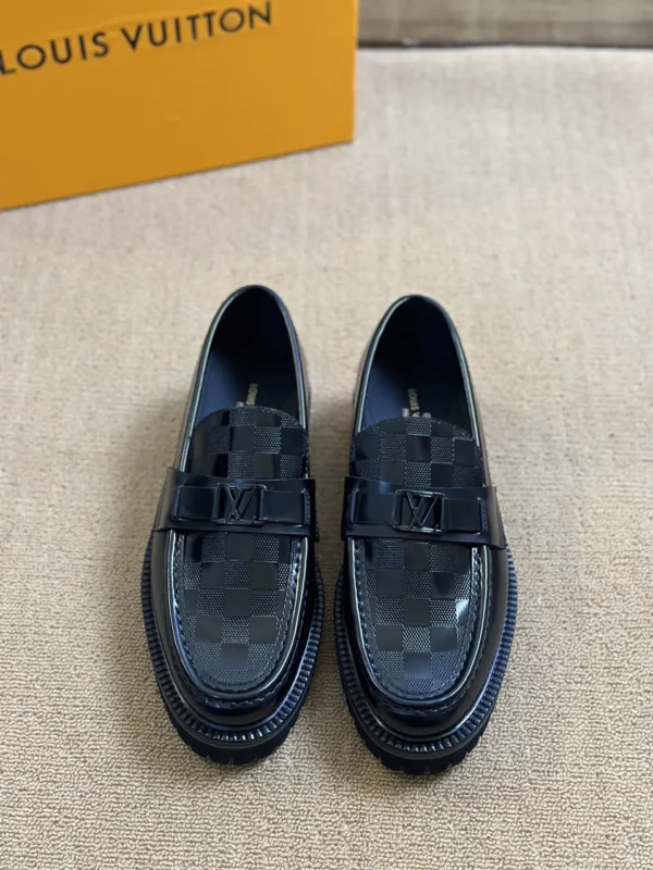 Louis Vuitton shoes - rep shoes