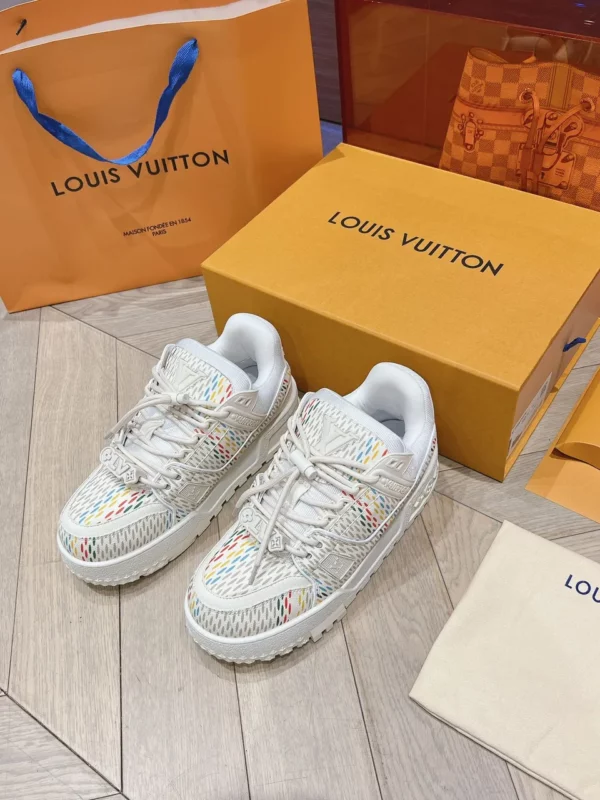 Louis Vuitton shoes - rep shoes