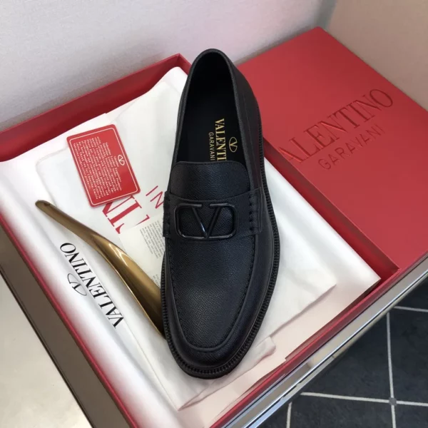 Valentino shoes - rep shoes