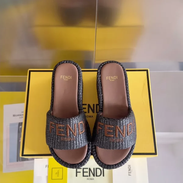 Fendi shoes - Replica shoes