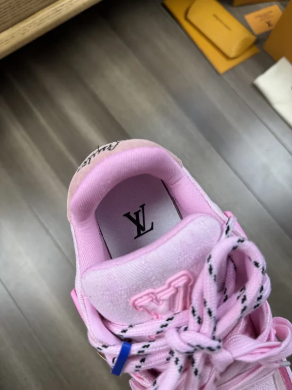 Louis Vuitton shoes - rep shoes