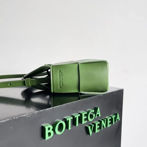 Bottega Veneta bag - replica bags