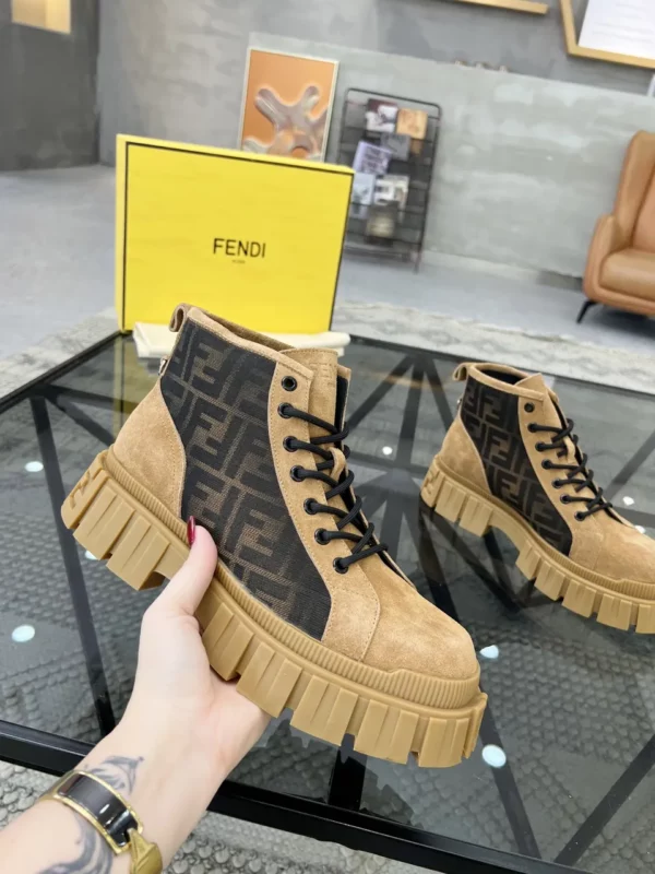 Fendi shoes - Replica shoes