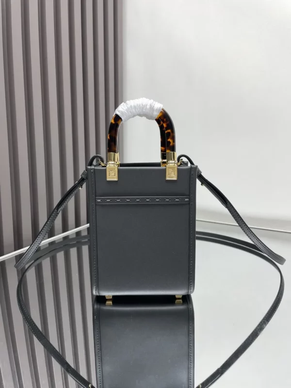 Fendi bag - rep bags