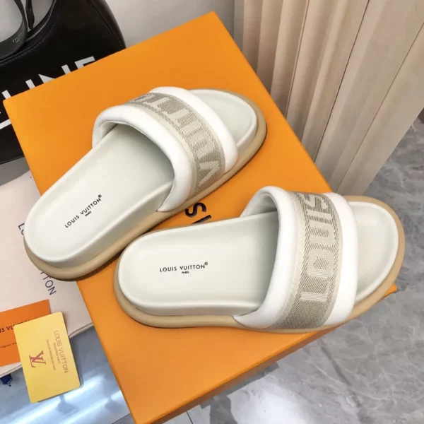 Louis Vuitton shoes - rep shoes